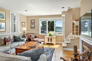 8 Walley St, Bristol, RI 02809 - Photo 23