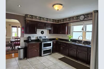 46 Macgregor Street, Providence, RI 02904 - Photo 9