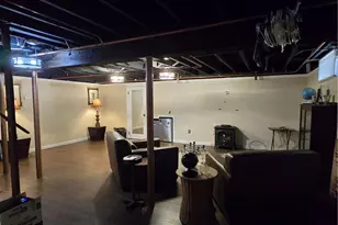 46 Mac Gregor St, Providence, RI 02904 - Photo 33