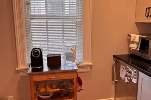 7 Sheldon St, Providence, RI 02906 - Photo 5