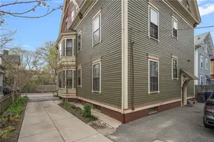 22 Sycamore St, Providence, RI 02909 - Photo 5