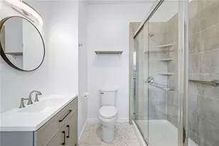 241 Pleasant St, Providence, RI 02906 - Photo 13