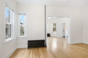 241 Pleasant St, Providence, RI 02906 - Photo 7