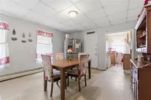 880 Douglas Ave, Providence, RI 02908 - Photo 15