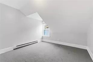 880 Douglas Ave, Providence, RI 02908 - Photo 25