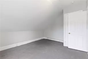 880 Douglas Ave, Providence, RI 02908 - Photo 29