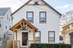 18 Hall Ave, Newport, RI 02840 - Photo 21