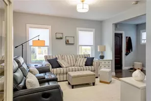 18 Hall Ave, Newport, RI 02840 - Photo 7