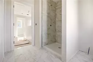 75 Croade St, Warren, RI 02885 - Photo 5