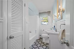 11 Bellevue Dr, Cranston, RI 02920 - Photo 11