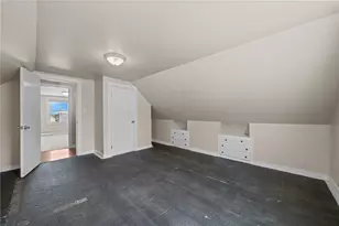 11 Bellevue Dr, Cranston, RI 02920 - Photo 19