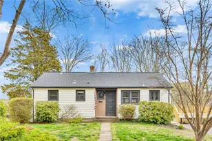 16 Harrison Ave, South Kingstown, RI 02879 - Photo 9