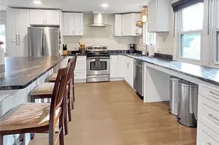 16 Harrison Ave, South Kingstown, RI 02879 - Photo 3