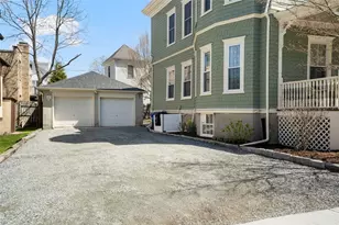 8 Everett St, Newport, RI 02840 - Photo 29