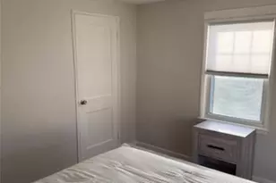 349 Blvd Blvd, Middletown, RI 02842 - Photo 9