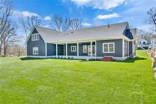 63 Forrest Ln, Charlestown, RI 02813 - Photo 3