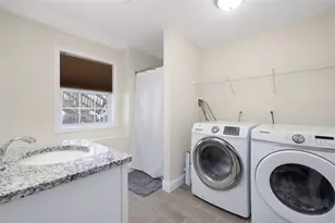 61 Garden St, Cumberland, RI 02864 - Photo 27