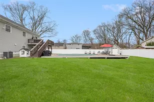 61 Garden St, Cumberland, RI 02864 - Photo 33