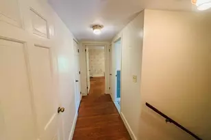21 Smith St, Bristol, RI 02809 - Photo 17
