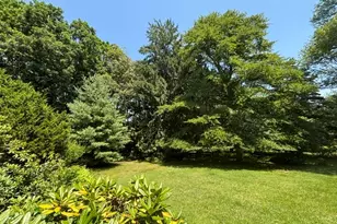 21 Smith St, Bristol, RI 02809 - Photo 29