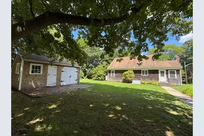 21 Smith Street, Bristol, RI 02809 - Photo 5