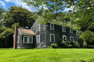 21 Smith St, Bristol, RI 02809 - Photo 31