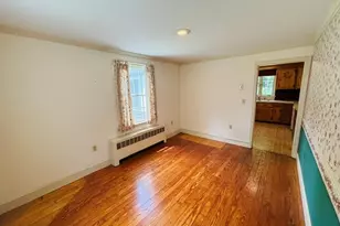 21 Smith St, Bristol, RI 02809 - Photo 11