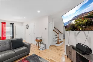 47 Mendon St, Providence, RI 02904 - Photo 5
