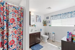 47 Mendon St, Providence, RI 02904 - Photo 27
