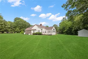 2225 Providence Pike, North Smithfield, RI 02896 - Photo 31