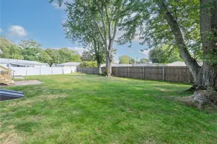 198 Asylum Rd, Warwick, RI 02886 - Photo 29