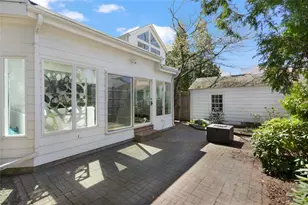 685 Pontiac Ave, Cranston, RI 02910 - Photo 41
