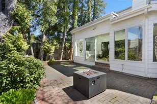 685 Pontiac Ave, Cranston, RI 02910 - Photo 43