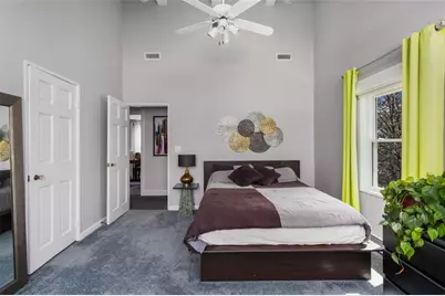 685 Pontiac Avenue, Cranston, RI 02910 - Photo 33