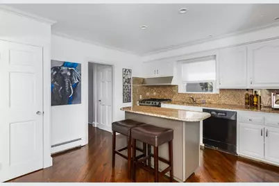 685 Pontiac Avenue, Cranston, RI 02910 - Photo 21