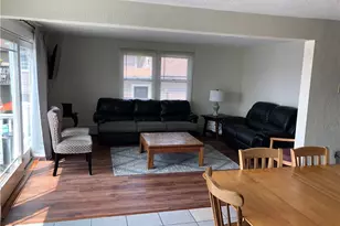 8 Seascape Ave, Middletown, RI 02842 - Photo 3