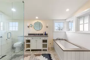 101 Congdon St, Providence, RI 02906 - Photo 43
