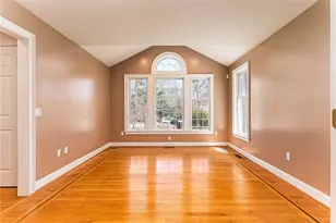 54 Fox Ridge Cir, South Kingstown, RI 02879 - Photo 7