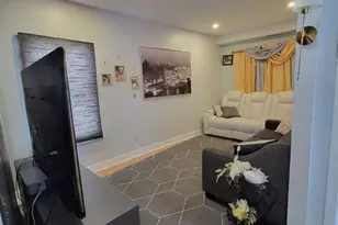 106 Parnell St, Providence, RI 02909 - Photo 7