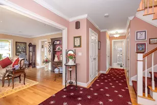 42 Ferry Landing Cir, Portsmouth, RI 02871 - Photo 5