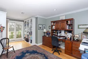 42 Ferry Landing Cir, Portsmouth, RI 02871 - Photo 35