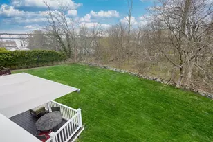 42 Ferry Landing Cir, Portsmouth, RI 02871 - Photo 39