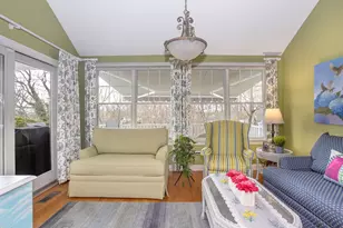 42 Ferry Landing Cir, Portsmouth, RI 02871 - Photo 17