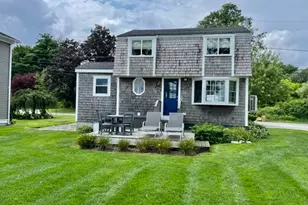29 Baron Rd, Barrington, RI 02806 - Photo 1
