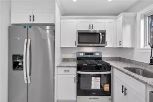 58 Burgess Ave, East Providence, RI 02914 - Photo 7