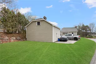1565 Victory Hwy, North Smithfield, RI 02896 - Photo 5