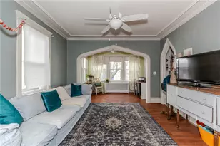 18 Bow St, Cranston, RI 02905 - Photo 5