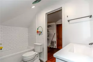 18 Bow St, Cranston, RI 02905 - Photo 21