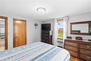 123 Royal Ave, Cranston, RI 02920 - Photo 25