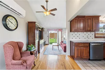 123 Royal Avenue, Cranston, RI 02920 - Photo 13